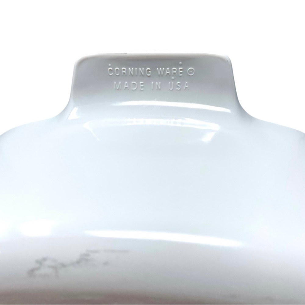 Vintage Corning Ware Casserole Dish Friendship Pattern 1.5 Liters Glass Lid - Picture 9 of 10